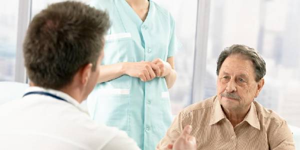 7 TIPS TO KEEP IN MIND WHILE SEARCHING FOR A HAIR REGROWTH CLINIC